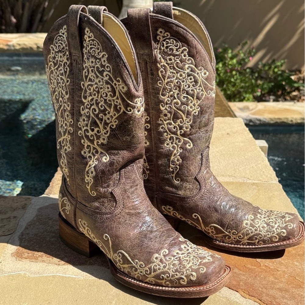 Corral Embroidered Western Boots Womens 9 Brown Leather Floral Square Toe